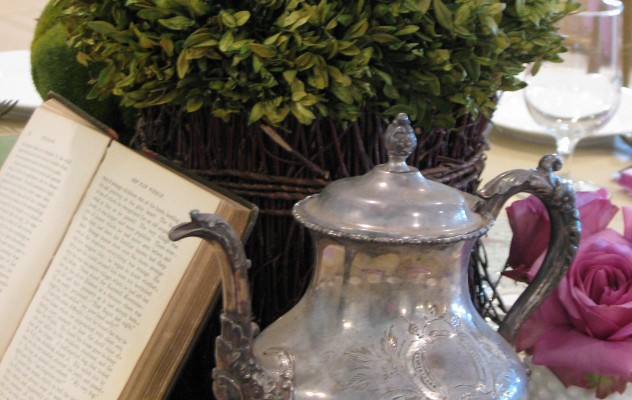 Vintage wedding centerpieces