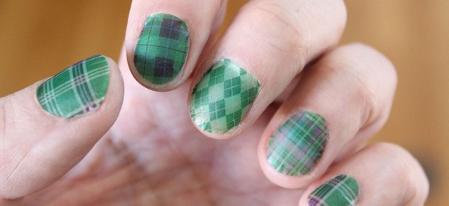 St. Patrick's plaid fingernail decals